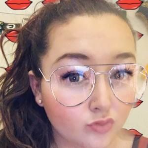 Meet your Posher, Keely